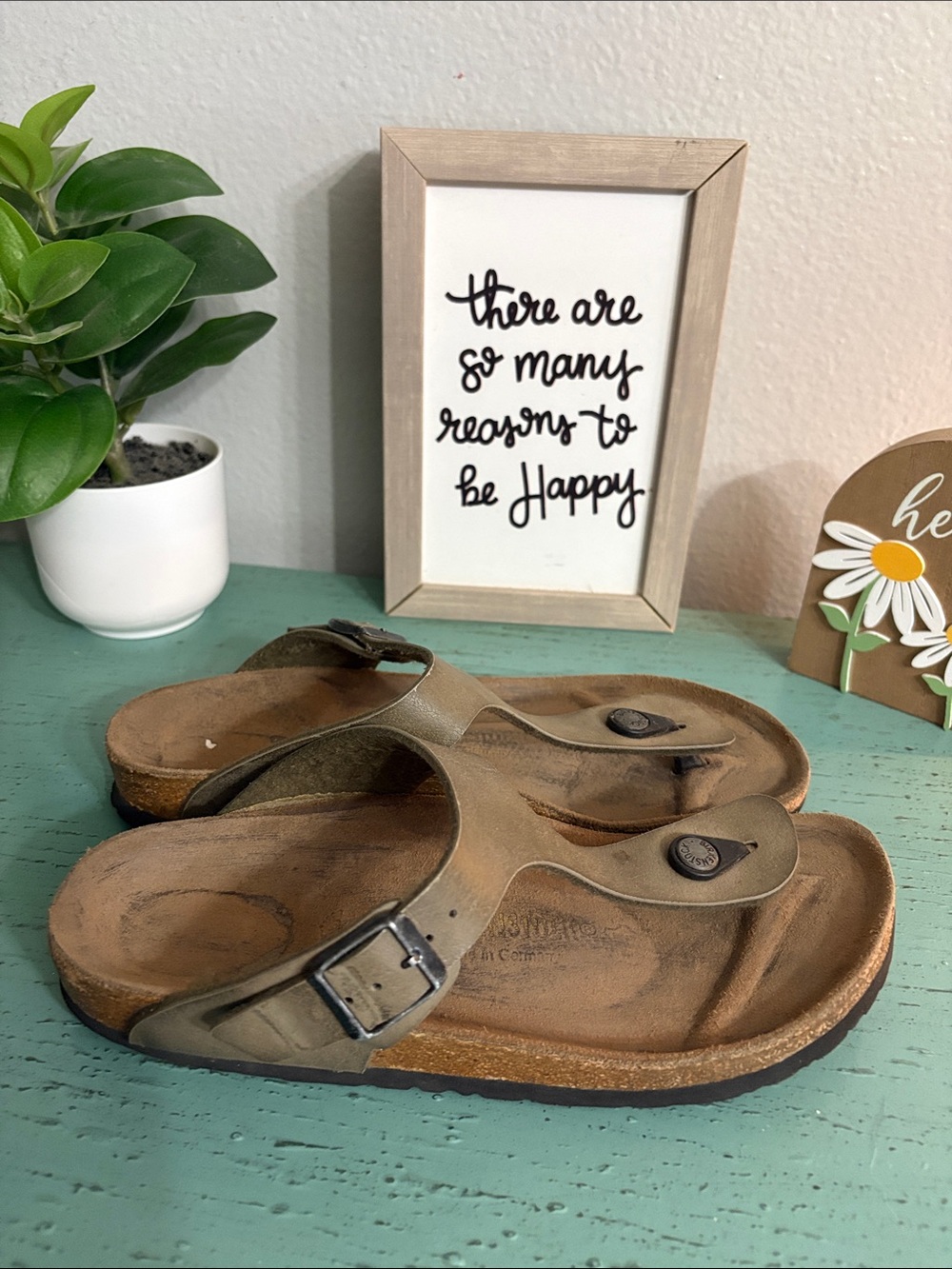 Birkenstock Olive Brown Leather Toe-Post Sandals - Picture 2 of 5